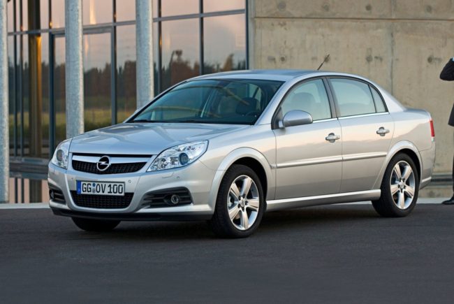 Лучшие подержанные автомобили до ста тысяч рублей