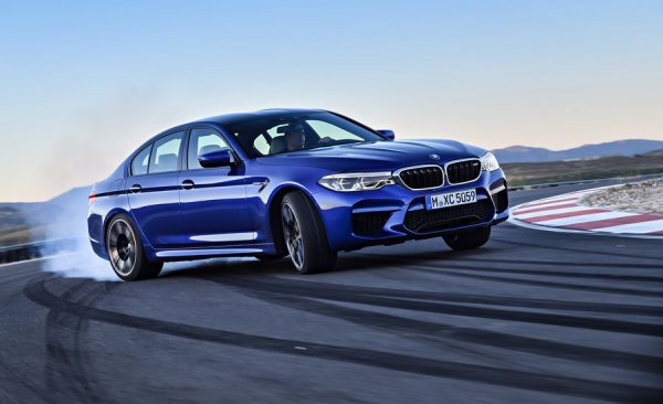 Рассекречены технические данные спортивного BMW M5